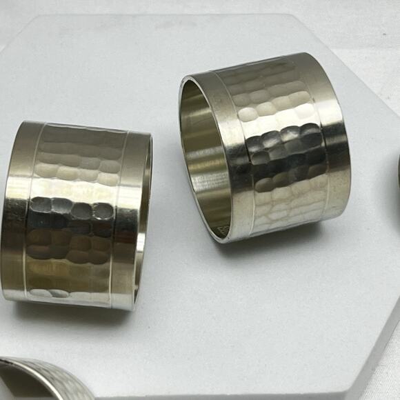 Vintage Selangor Pewter Napkin Rings Set of 4 Hammered Silver Tone 46104 - Picture 3 of 7